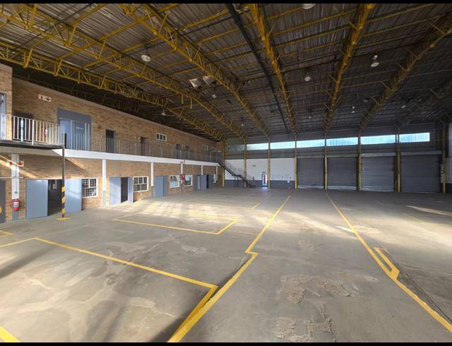 2,722M² WAREHOUSE TO LET IN BENROSE